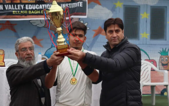 Daily Kashmiryat publishes about Autumn Cricket Cup – 2022